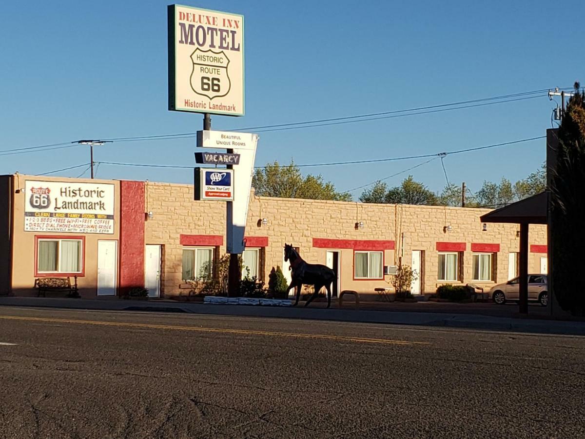 Deluxe Inn Seligman Exterior photo